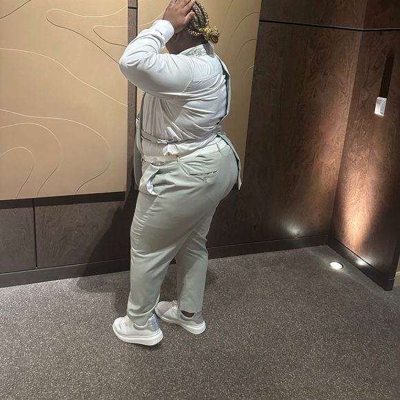 Prom suit - Picture 7 of 8